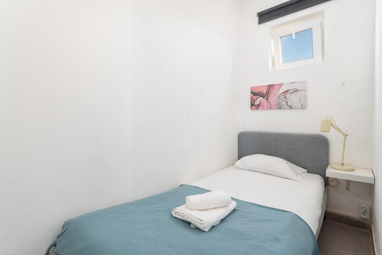 Blife Marya Private Rooms - Airport Stay FAO Exterior foto