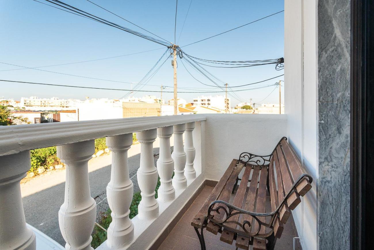 Blife Marya Private Rooms - Airport Stay FAO Cameră foto